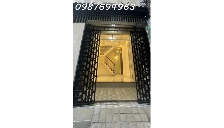 Q8 NGUYỄN THỊ TẦN NHÀ MỚI 4 TẦNG DÒNG TIỀN CHO THUÊ 12 TR/TH KHU DÂN CƯ SẦM UẤT CHỈ 4.xT